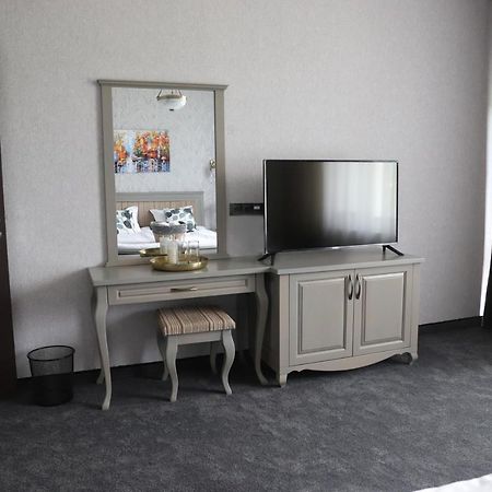Prity Sport Botique Hotel غورنا اورياهوفيتسا المظهر الخارجي الصورة
