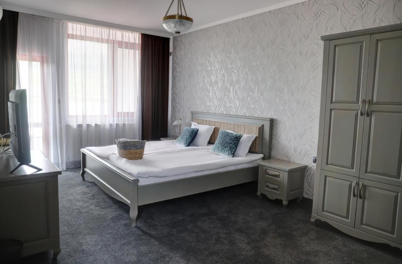 Prity Sport Botique Hotel غورنا اورياهوفيتسا المظهر الخارجي الصورة