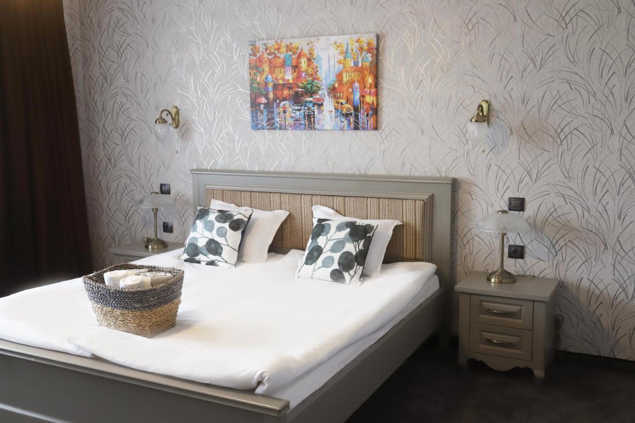 Prity Sport Botique Hotel غورنا اورياهوفيتسا المظهر الخارجي الصورة