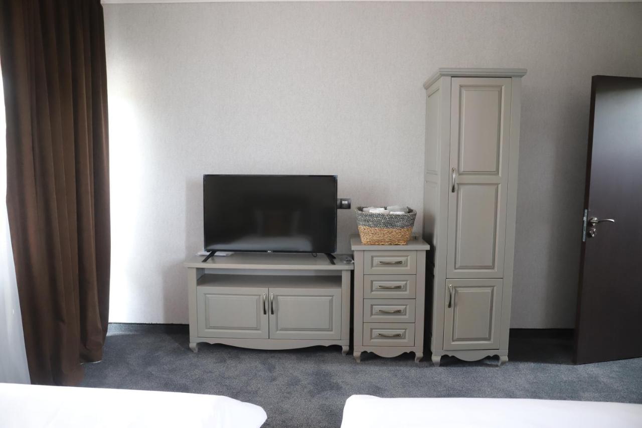 Prity Sport Botique Hotel غورنا اورياهوفيتسا المظهر الخارجي الصورة